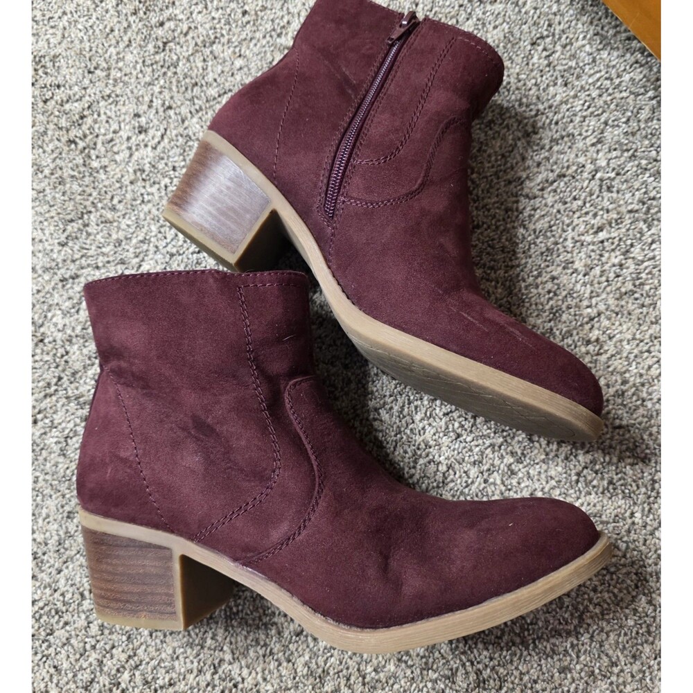 Ruff Hewn Burgundy Suede Fashion Boots Size 10 Chunky Heel Classy Winter